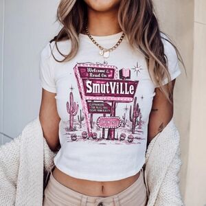 Smutville Bookish Smut Fan Reader Trendy Funny Graphic Crop Shirt